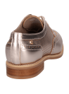 Zapato de cuero dorado para mujer, estilo oxford con detalles perforados y suela de goma.