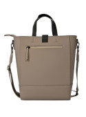 Tote taupe versátil para combinar con atuendos casuales o formales.