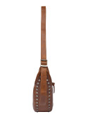Bandolera boho chic camel en PU con correa ajustable y detalles modernos de tachuelas.