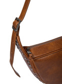 Bandolera de mujer color camel en PU con textura de cuero envejecido y detalles de tachuelas.