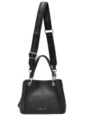 Bandolera negra de mujer con herrajes metálicos modernos en asas y cierre.