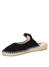 Alpargata de cuero negro para mujer con detalle de costura visible y hebilla dorada en el talón.