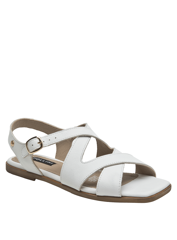 Elegante sandalia de cuero blanco con hebilla dorada, ideal para diversas ocasiones.