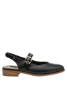 Zapato de mujer en cuero negro estilo slingback, sofisticado y versátil para eventos diurnos.