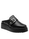 Zapato mule negro de cuero con suela gruesa, perfecto para combinar con looks casuales o formales.
