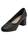 Zapato negro de cuero para mujer con diseño calado floral y tacón cuadrado medio, estilo casual elegante.