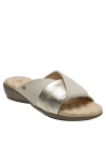 Sandalia beige de cuero con diseño contemporáneo, combinable con vestidos o jeans para un look chic.