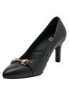 zapato de cuero negro para mujer con tacón elegante y detalle metálico dorado en la parte delantera