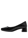 Diseño formal y elegante en cuero negro con patrón de cocodrilo.