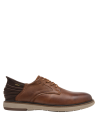 Zapato de cuero camel para hombre, ideal para ocasiones formales y casuales.