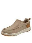 detalle de cuero sintético en talón de zapatilla beige masculina, estilo casual y moderno