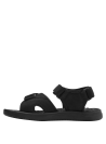 Sandalia negra masculina con perforaciones laterales para ventilación, ideal para actividades al aire libre.