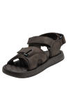 Sandalia café para hombre con correas ajustables de velcro para ajuste cómodo y estilo casual.