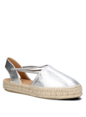 Diseño vanguardista de alpargata plateada en cuero, combina tradición y modernidad con su suela de esparto.