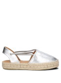 Alpargata de mujer en cuero con acabado metálico, estilo casual-chic, adecuada para eventos semi-formales.