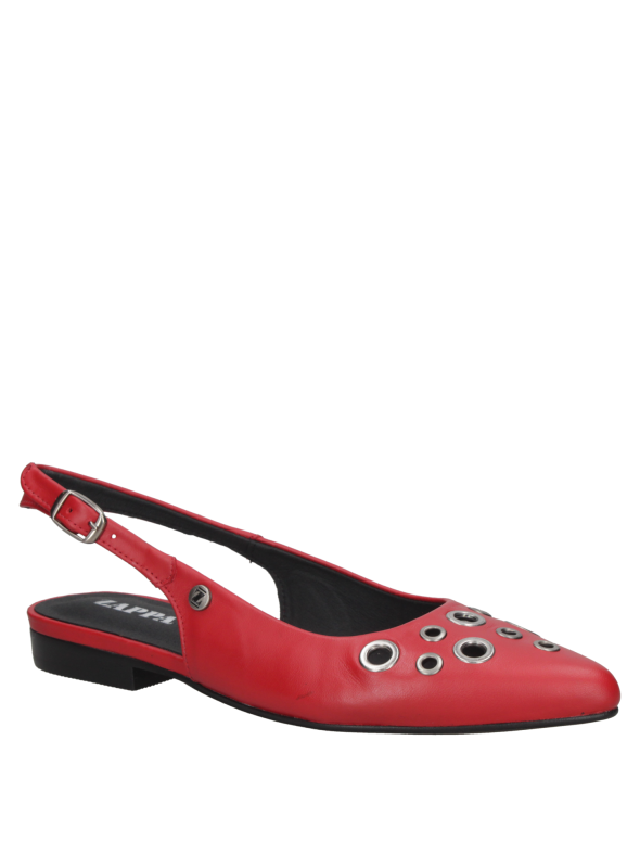 Zapato de mujer en cuero rojo, estilo casual, ideal para look punk chic.