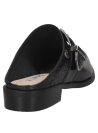 Calzado mule femenino en cuero negro reptil, hebilla plateada, estilo elegante y casual.
