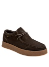 Botín de cuero con textura suave y cordones, adecuado para un estilo rústico y casual.