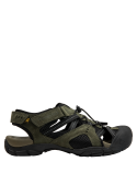 Sandalia de cuero verde oliva para hombre, perfecta para senderismo, con cierres de clip y diseño moderno.