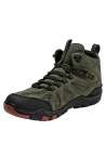 Botín verde oliva para hombre, estilo outdoor, con suela rojiza de goma y detalles en negro y naranja.