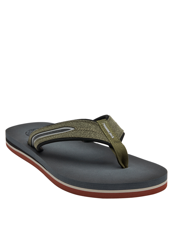 Sandalia verde de hombre, ideal para actividades al aire libre y estilo relajado.