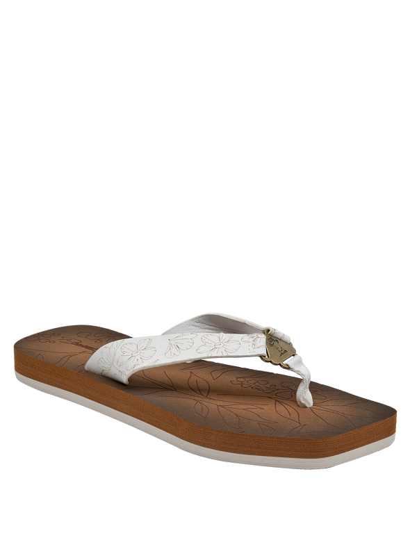 Sandalia casual para mujer, ideal para días cálidos, con suela marrón contrastante.