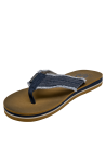 Sandalia azul oscuro de hombre con tira tejida de textil y borde deshilachado, estilo casual.