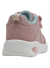 zapatilla casual infantil con cordones elásticos y correa de velcro, motivos florales en relieve