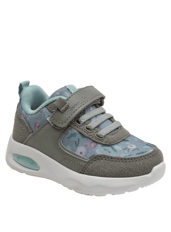 zapatilla casual ideal para actividades diarias, combinable con jeans o leggins en tonos neutros o pasteles