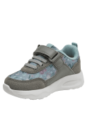 zapatilla gris niña con estampado floral verde azulado y detalles en blanco, cordones elásticos y velcro para ajuste cómodo