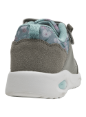 femenina zapatilla casual gris con cierre de velcro y suela blanca deportiva