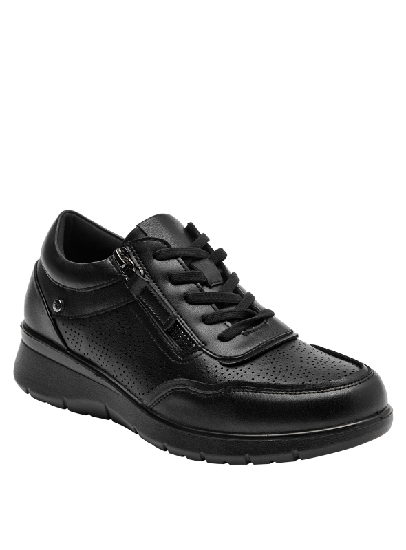 Zapatilla de cuero negro con diseño elegante, perfecta para combinar con jeans o pantalones formales.
