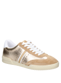fusión de cuero liso metalizado y gamuza beige en zapatilla casual de mujer