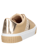 zapatilla de cuero beige para mujer con franja dorada metálica y suela blanca gruesa acanalada