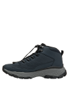 Botín textil azul oscuro, estilo athleisure, con logo lateral y cordones resistentes para ajuste seguro.