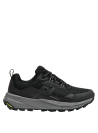 zapatilla negra con amortiguación avanzada, combinable con ropa deportiva o casual