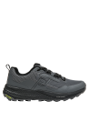 zapatilla textil gris de hombre con detalles negros, perfecta para uso casual y moda athleisure