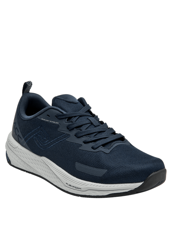 zapatilla azul de hombre con suela blanca y detalles negros para un contraste moderno