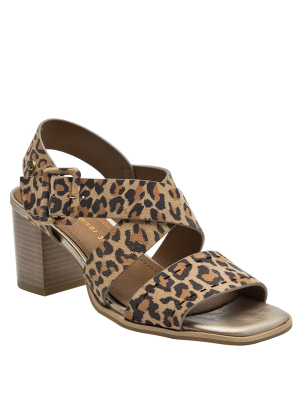 	Sandalia Cuero Mujer