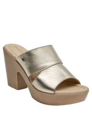 	Sandalia Cuero Mujer