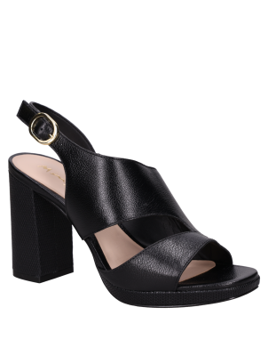 	Sandalia Cuero Mujer