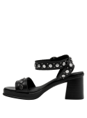 Sandalia de taco 8 cm en cuero negro, diseño sofisticado para mujer.