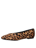 Ballerina de cuero para mujer en animal print con punta redonda y taco plano.