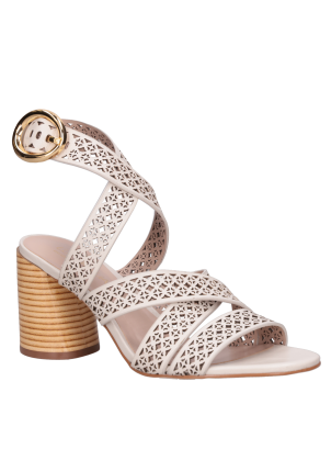 	Sandalia Cuero Mujer