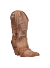 Bota de cuero camel para mujer, diseño sofisticado con taco bloque, realza cualquier conjunto casual o formal.