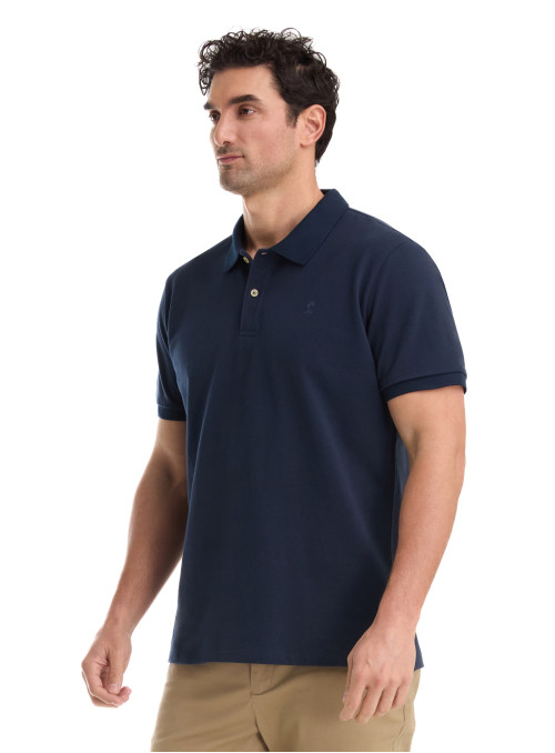 Camiseta azul de hombre, suave al tacto, combinable con jeans y zapatillas. Camiseta azul de hombre, suave al tacto, combinable con jeans y zapatillas.