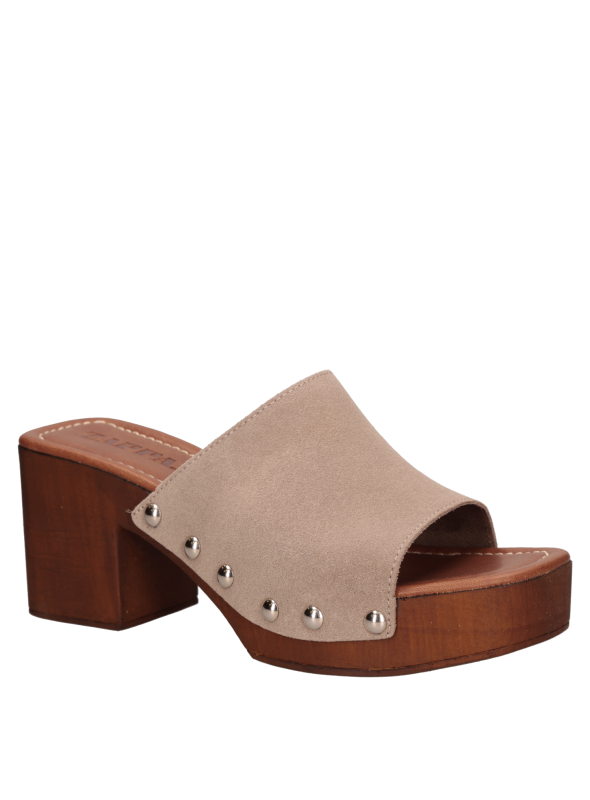 	Sandalia Cuero Mujer