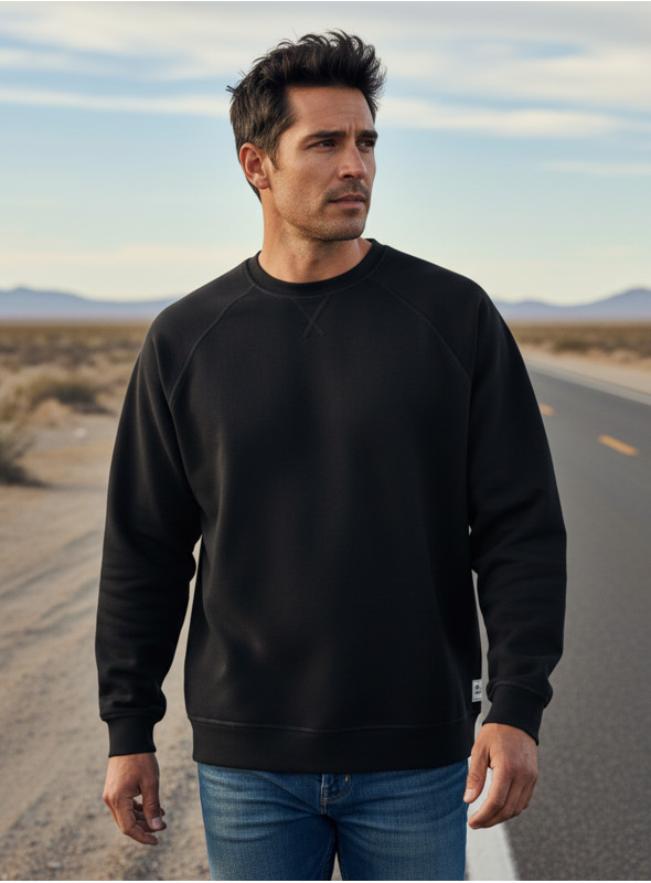 Polerón negro de hombre en tejido mixto, ideal para el día a día.