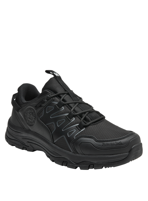 Zapatilla outdoor unisex negra con diseño robusto, ideal para trekking y senderismo.