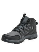 Botín outdoor gris para hombre, estilo moderno, ideal para trekking urbano y senderismo.